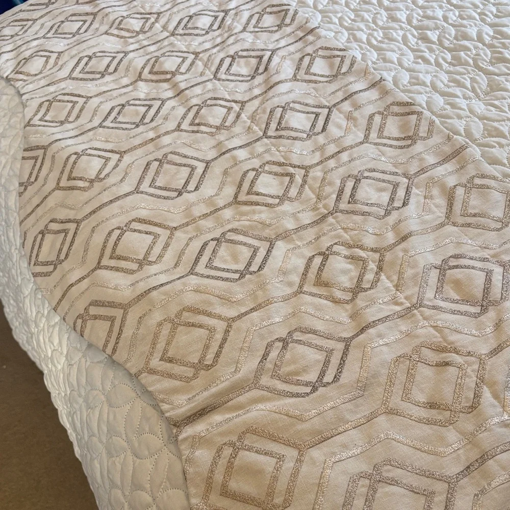 Valance Custom Made Elegant Neutrals Gathered in Rod w/ Ruffled Top 50 x 18 in